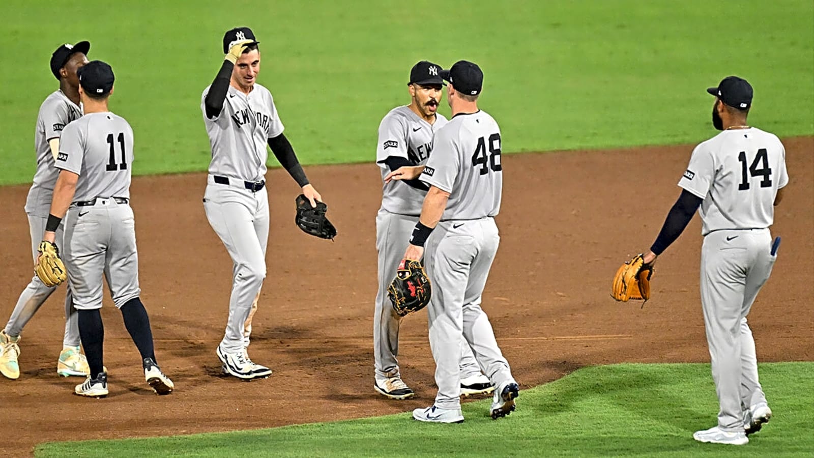 Aaron Boone’s Yankees club ties Aaron Boone’s Reds for HR record