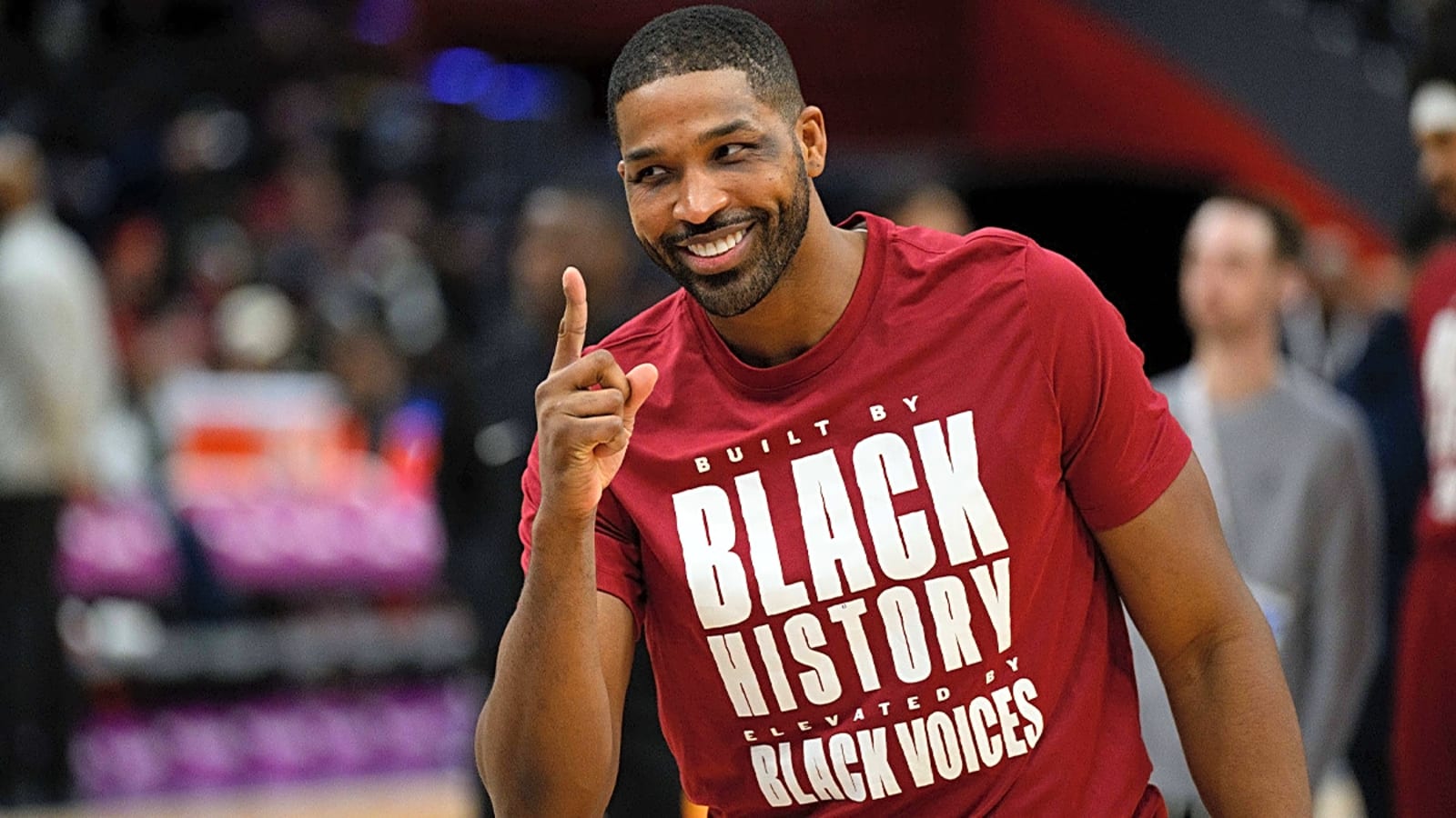 Tristan Thompson faces backlash by excluding son from photo