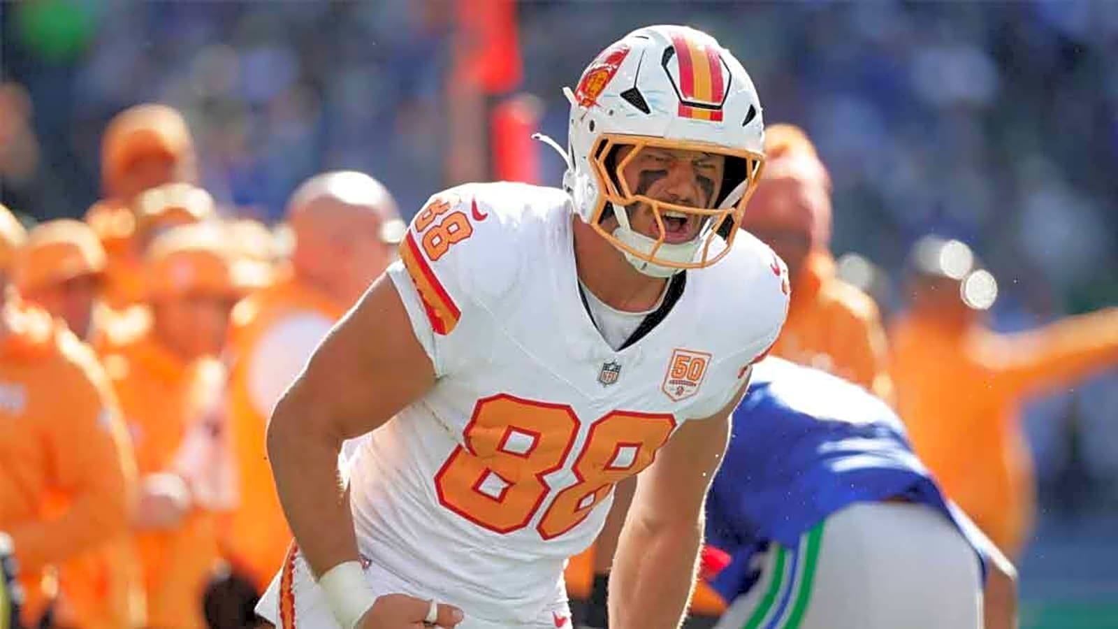 Buccaneers bringing back Cade Otton on $20 million deal