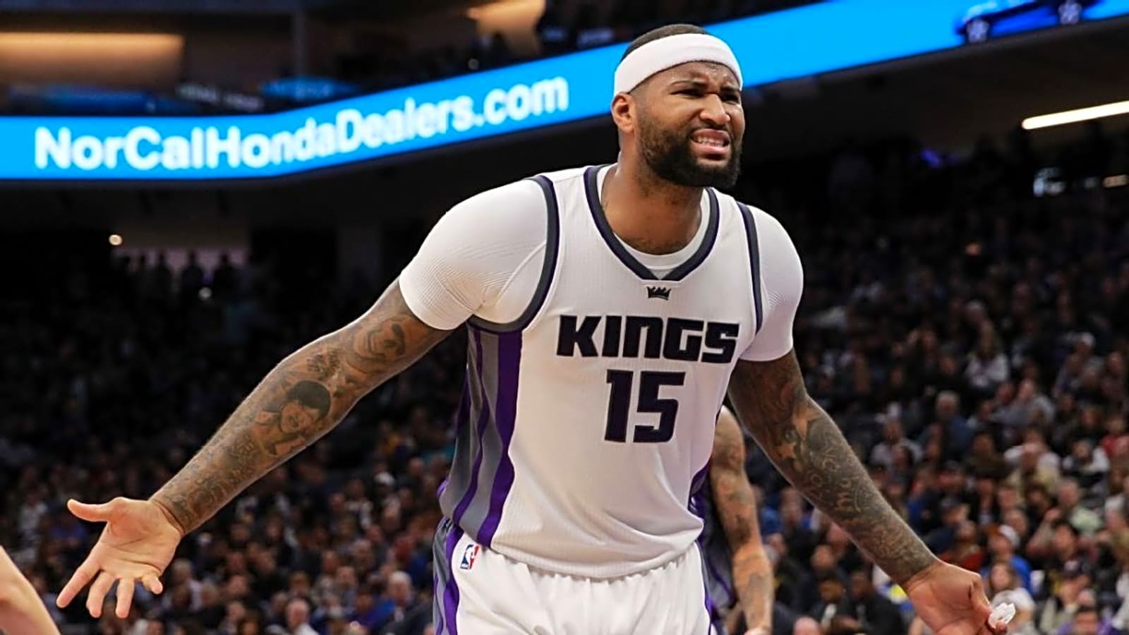 DeMarcus Cousins Wants Kings To Retire His Jersey: 'I Earned My Stripes'