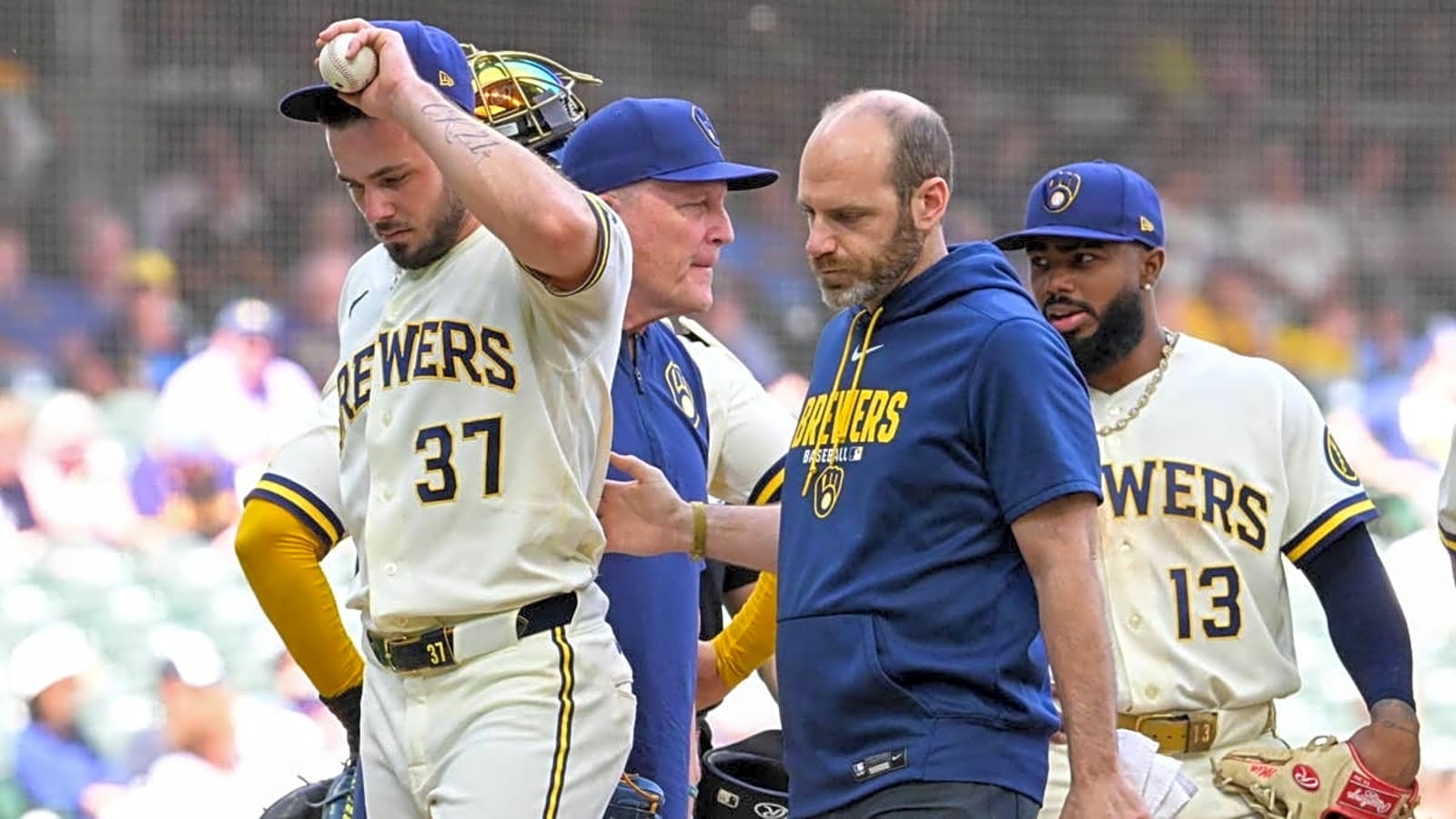 Brewers Lose Key Reliever to Injured List