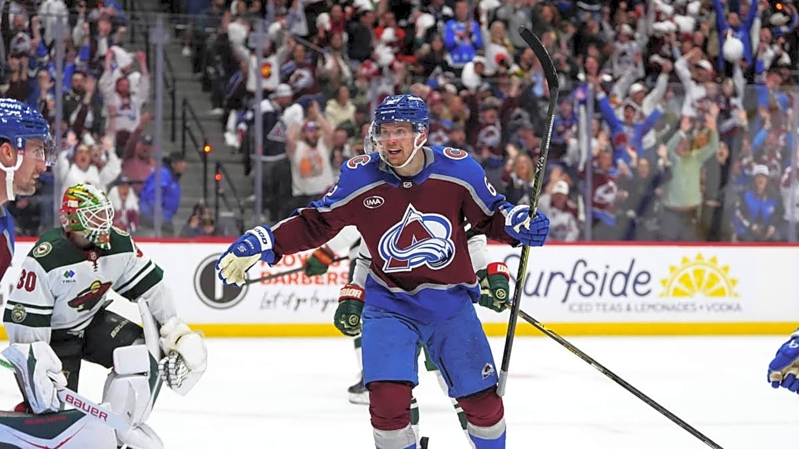 Avalanche take Game 1 over Wild in one of highest-scoring playoff games ever