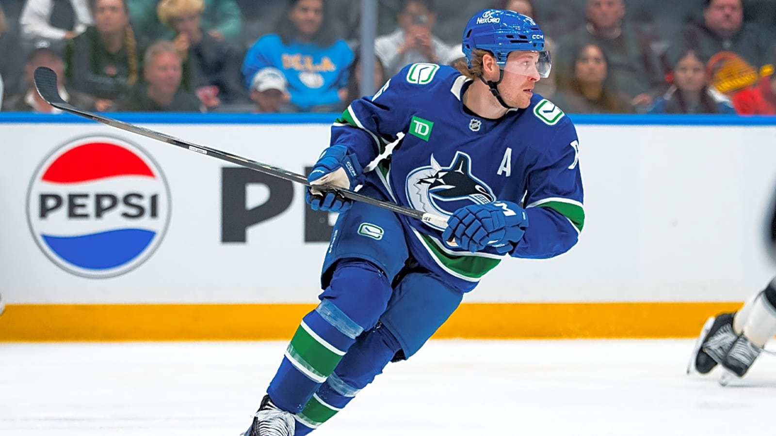 Canucks should trade Brock Boeser, says analyst