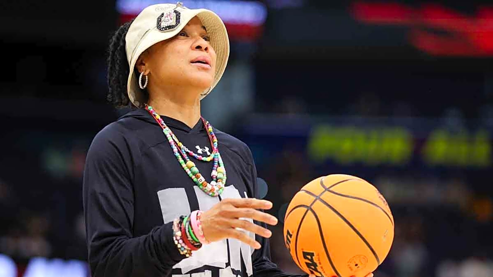 South Carolina HC Dawn Staley’s fired-up reaction to players’ WNBA draft fate