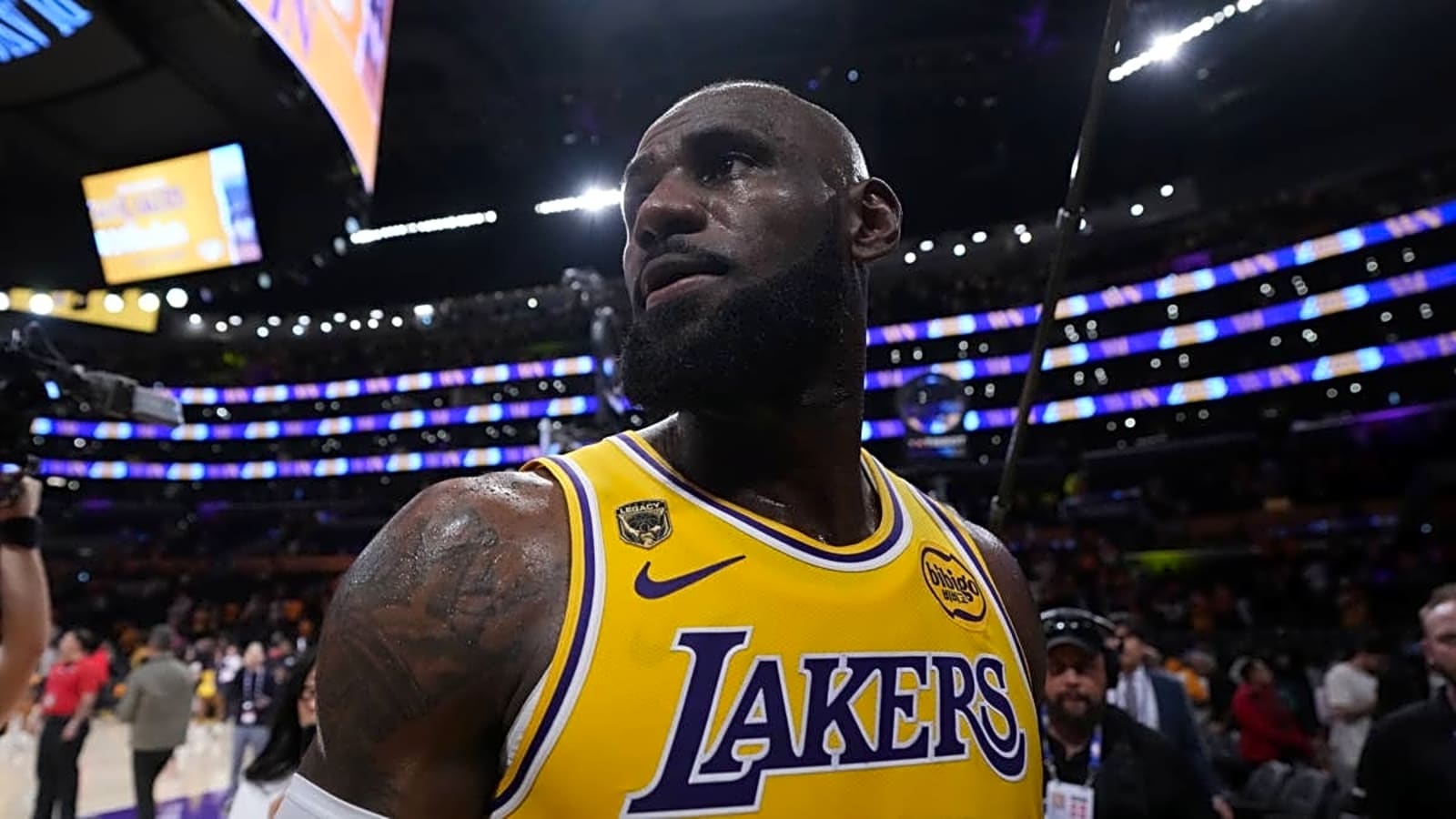 LeBron James' Free Agency Timeline Could Be Disastrous For Lakers