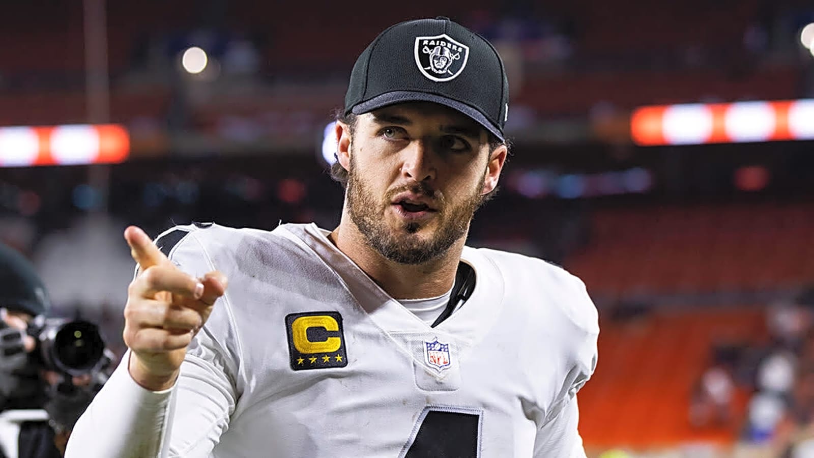 Derek Carr Offers Strong Thoughts on Raiders Adding Pete Carroll, Ashton Jeanty