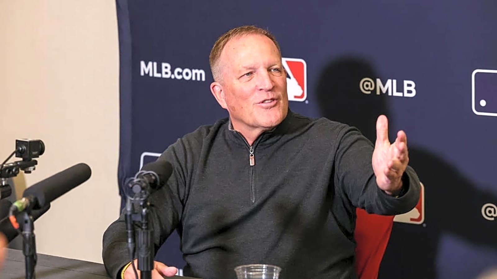 Brewers Facing Tough Call After Pat Murphy’s Comments