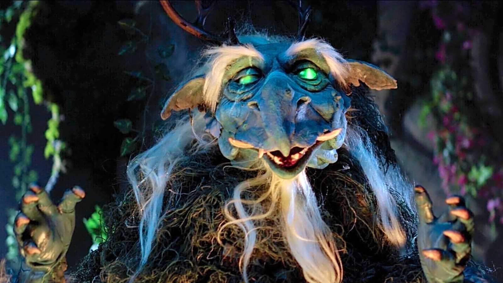 THE TRAVELER & THE TROLL Perfectly Captures ’80s Fantasy Nostalgia in Hilarious Short; Here’s Where You Can Watch