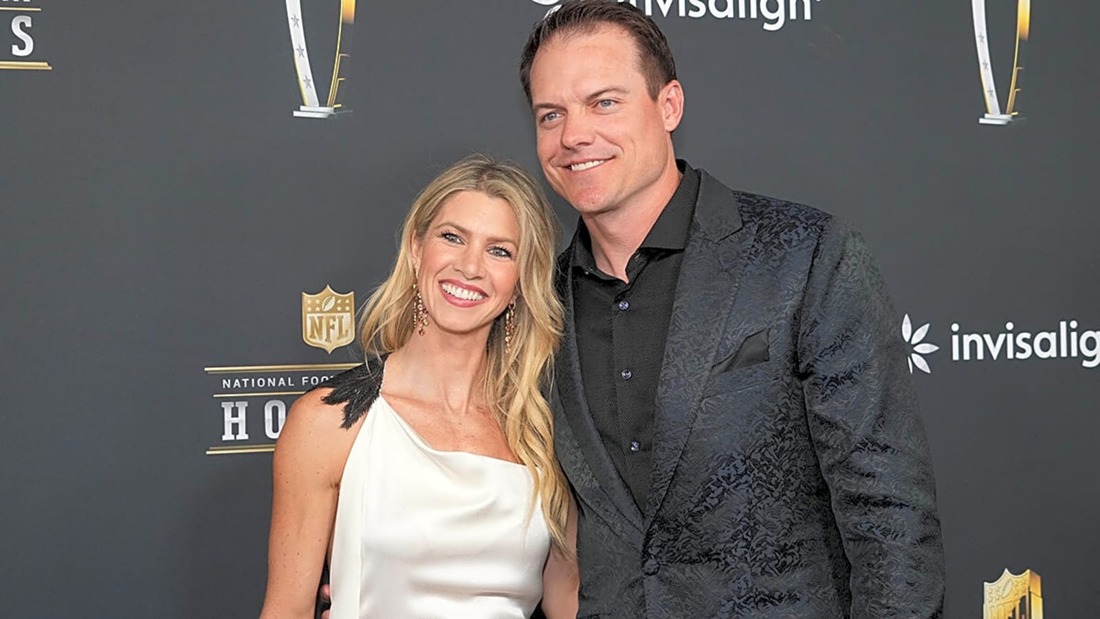 Vikings’ Kevin O’Connell debuts shocking new off-season look
