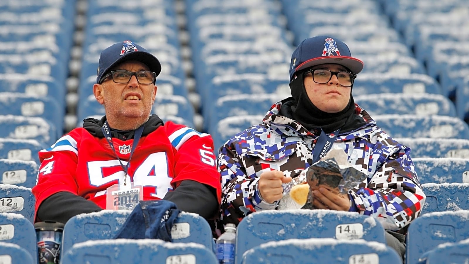 NFL Weather Report: Snow, Wind & Frigid Temperatures for Bills vs Patriots, Browns vs Bears, More