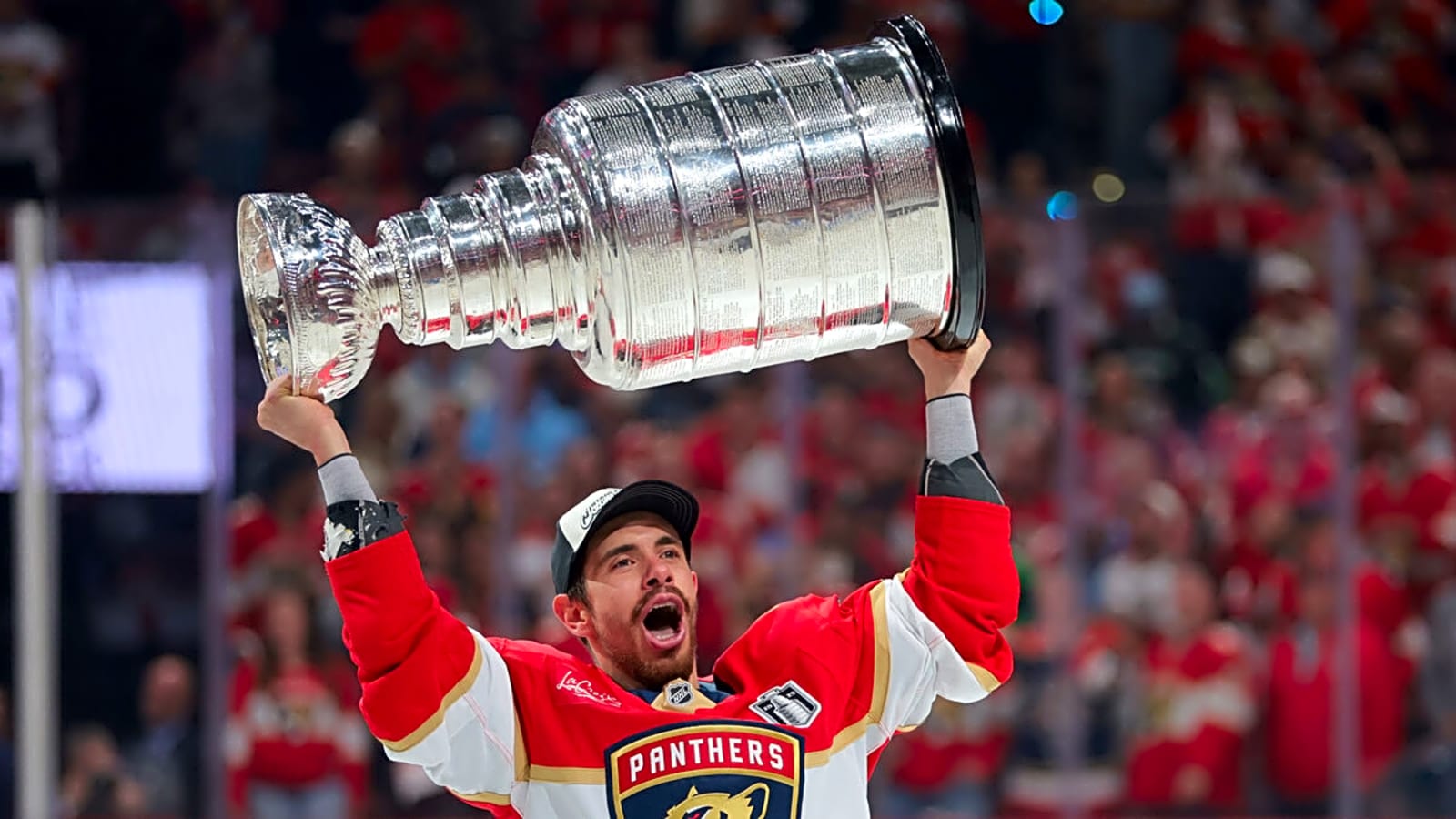  Panthers won’t trade Evan Rodrigues despite salary cap concerns