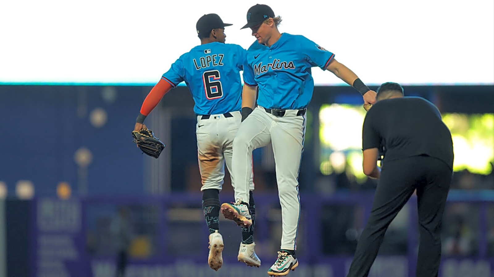 Marlins rub salt in Yankees’ wounds with perfect ‘brooms’ dig