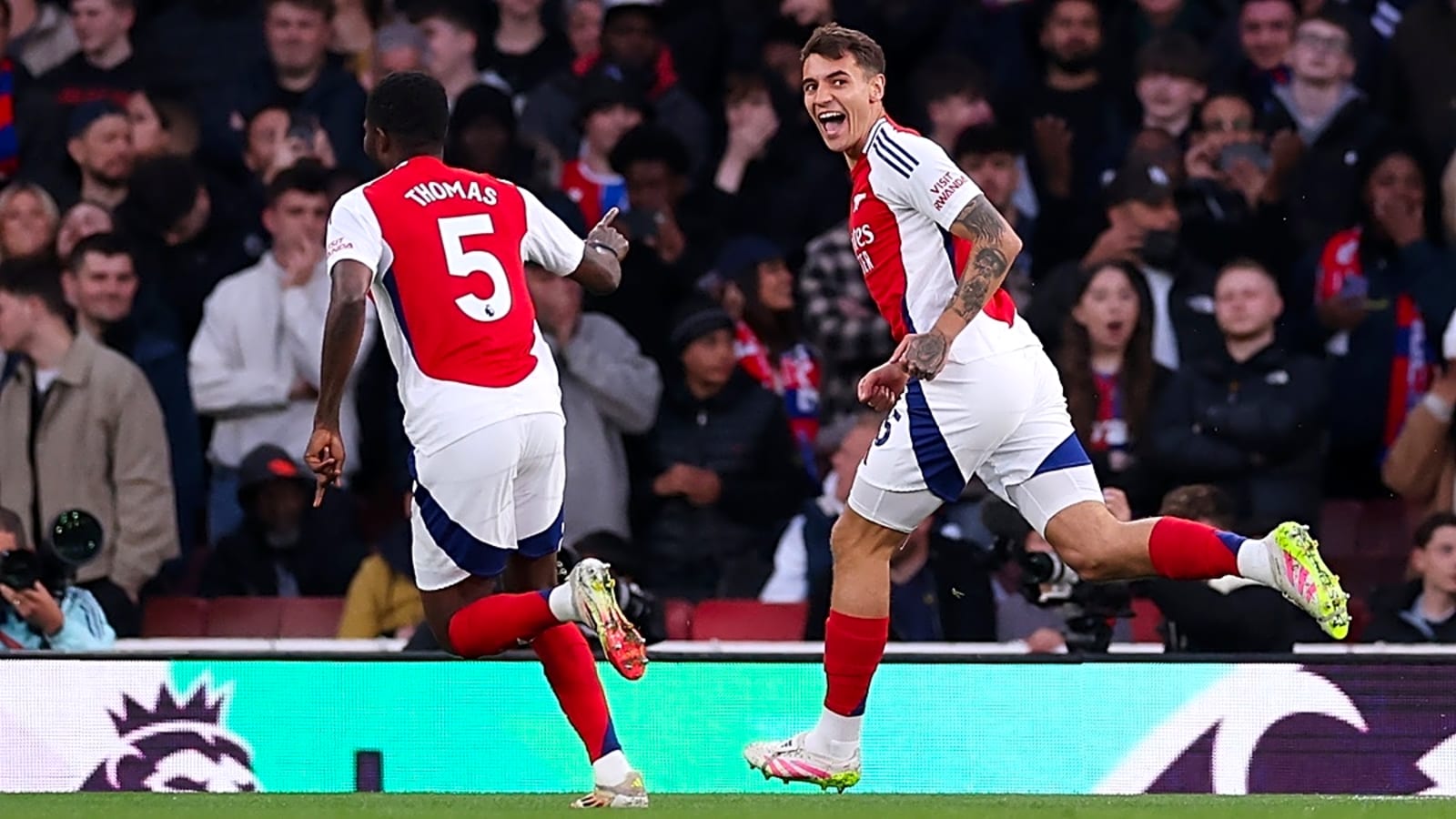'Unforgettable moments.' Kiwior sends message to Arsenal fans after completing move