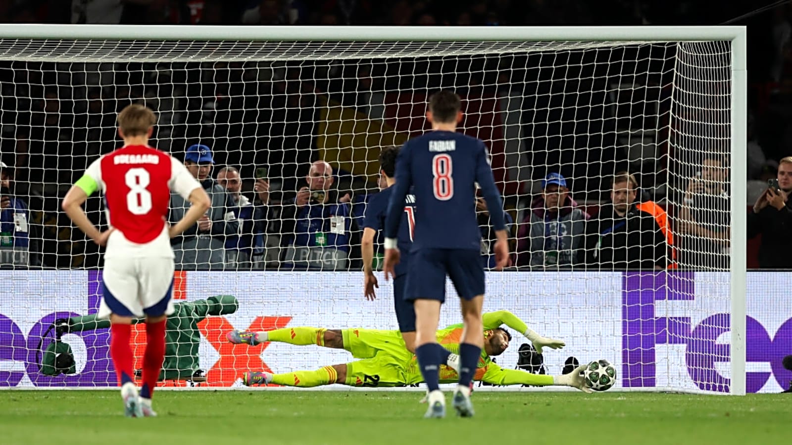 Arsenal Keeper David Raya Just Gave a Masterclass on How to Save a Penalty