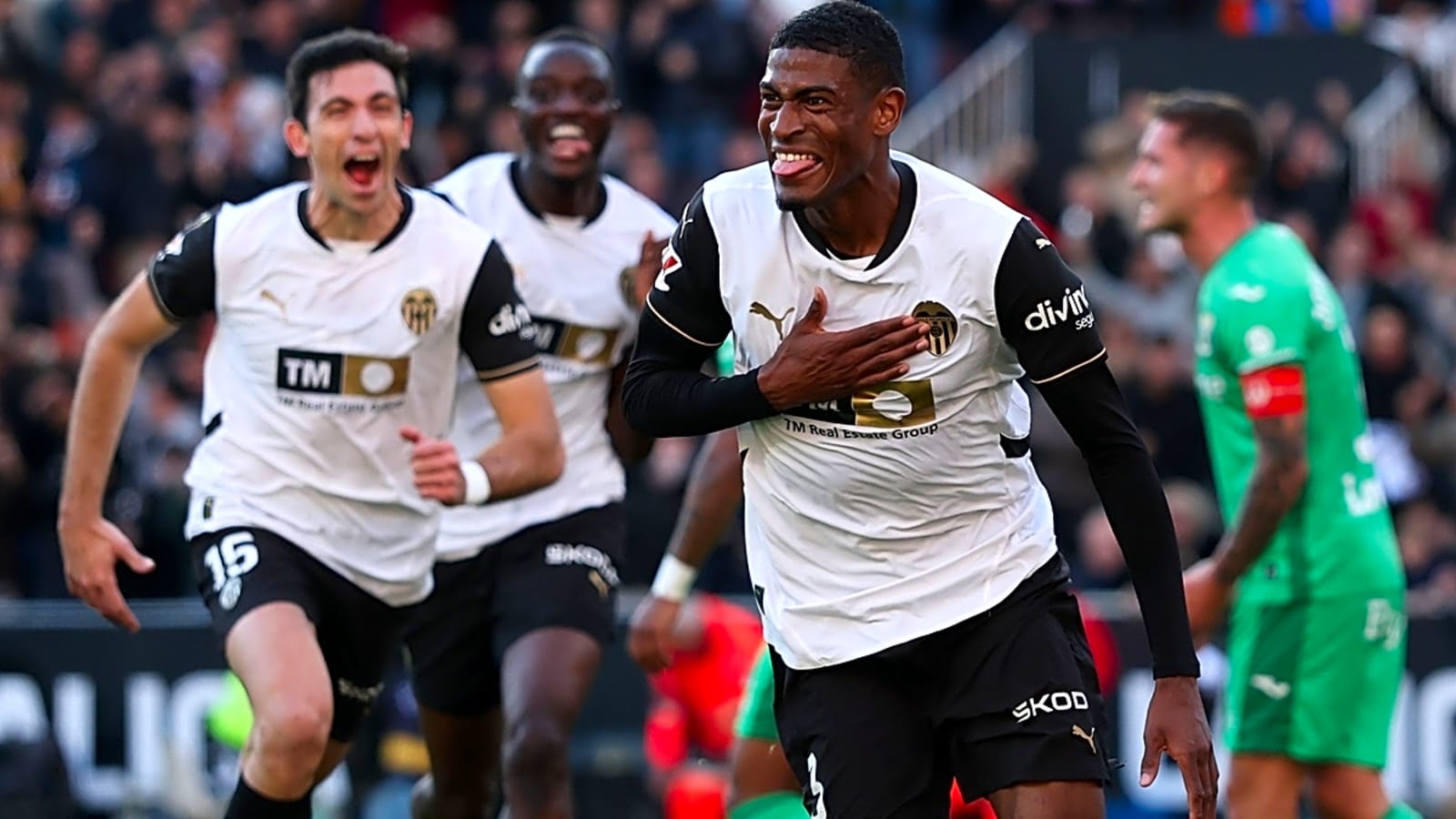 Opinion: Does Arsenal really need a new centre-back?