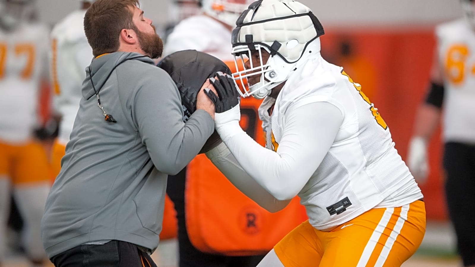 Former Tennessee player says it&#39;s obvious that a key Vols starter was &#39;dealing with something last season&#39;