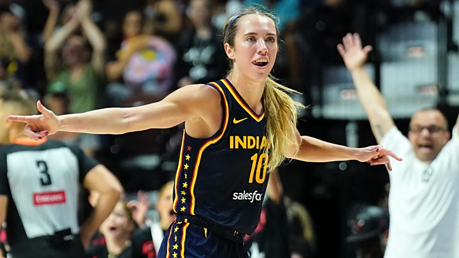 Lexie Hull Reacts to Sophie Cunningham&#39;s Statement After Fever-Sun Game