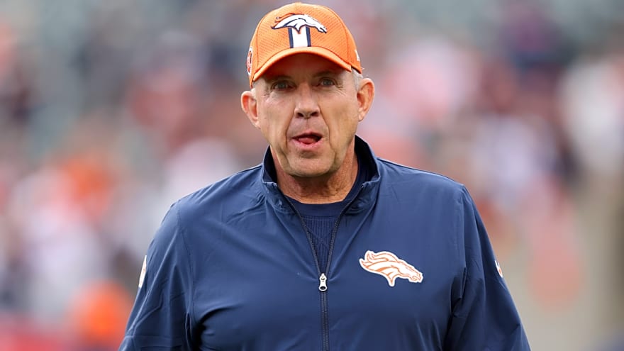 Denver Broncos named an ideal free agent fit for a future Hall of Famer that's still available