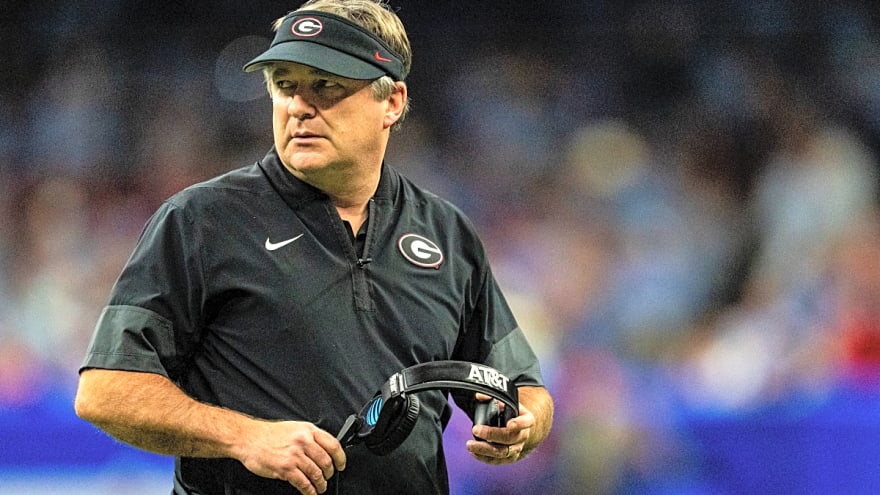 National media outlet predicts which games the Georgia Bulldogs will lose in 2026