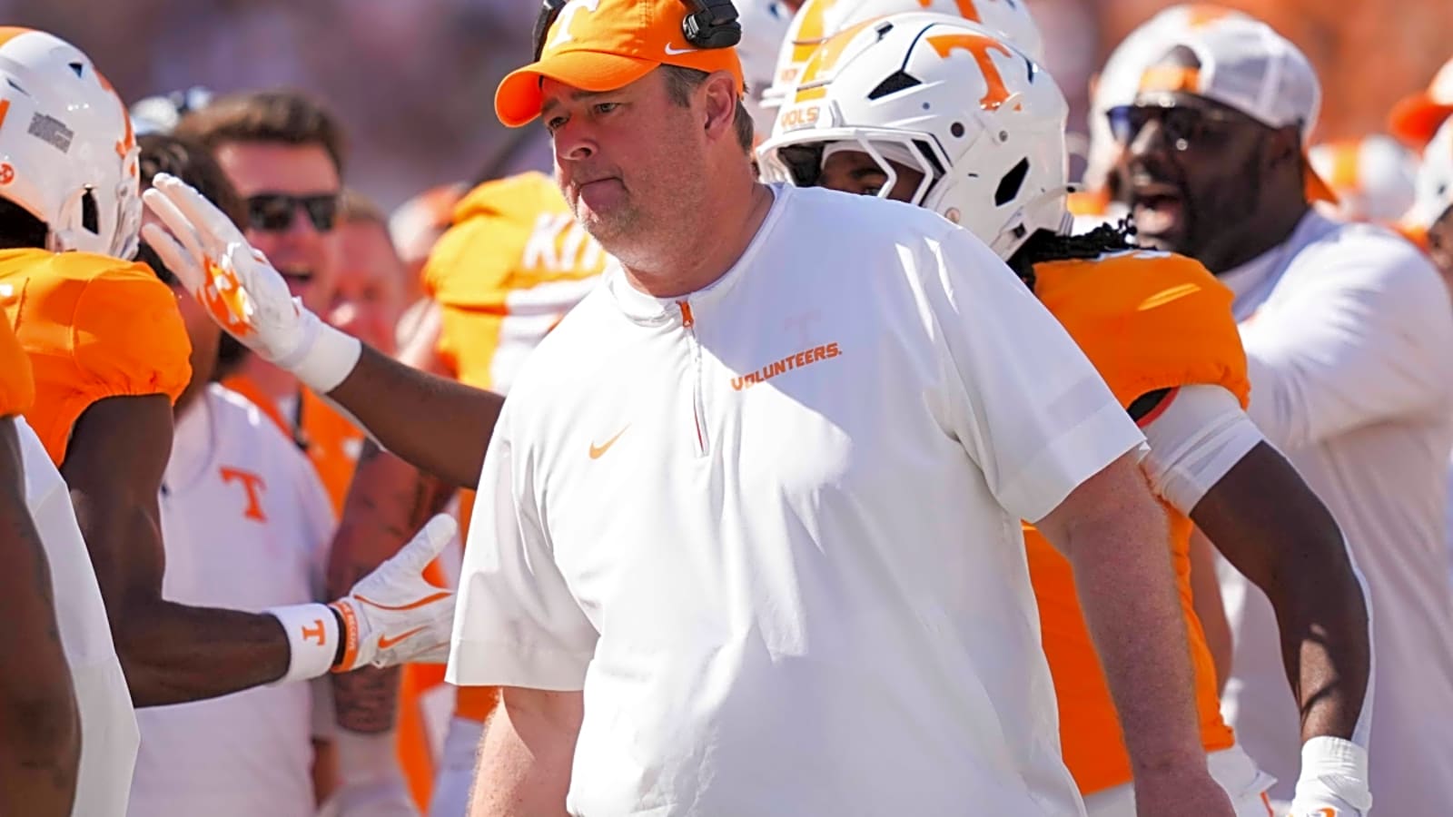 Tennessee 4-star recruiting target and son of former Vol set to visit a top SEC rival