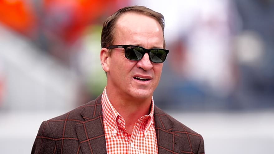 Why one of Peyton Manning&#39;s favorite people on earth doesn&#39;t want to be a guest on the ManningCast