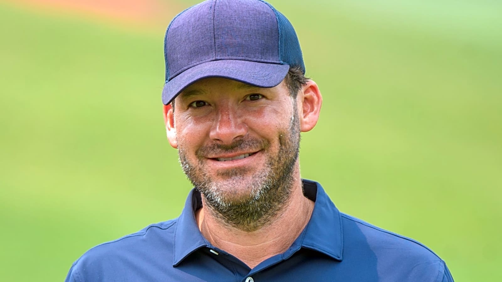 Tony Romo Makes His Opinion of the Chiefs Very Clear