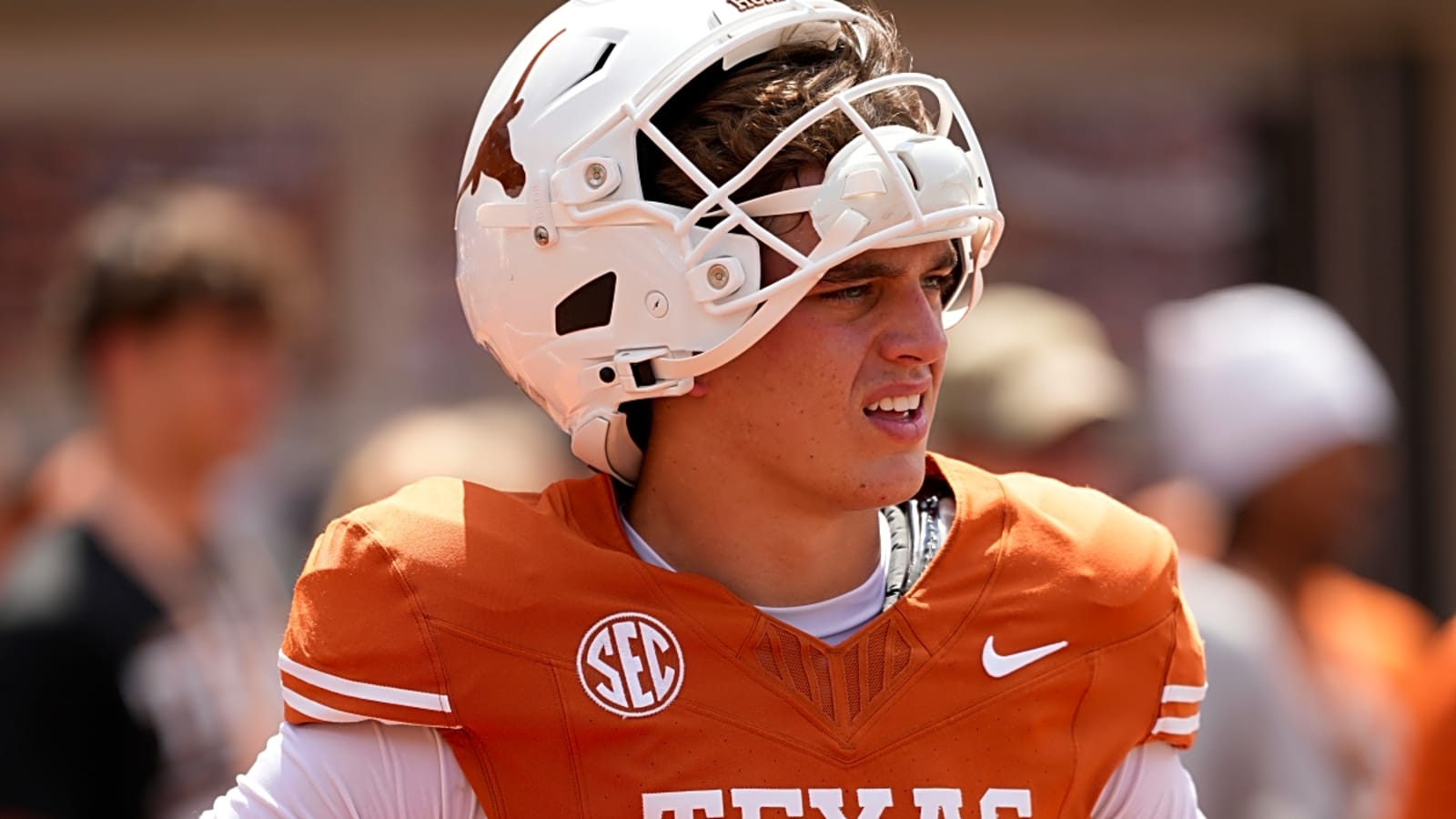 Texas, Arch Manning Receive Good News After College Football Season