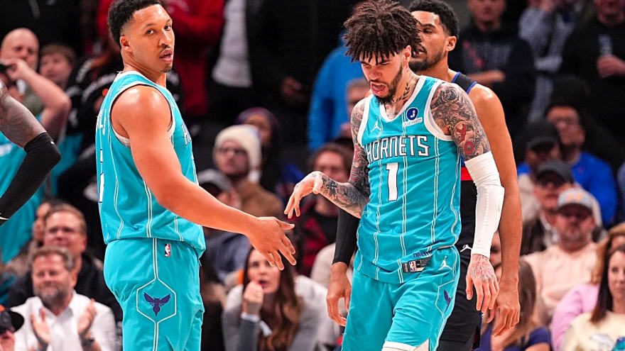 Former Tennessee standout Grant Williams gives reaction to Hornets teammate LaMelo Ball's accident in Charlotte