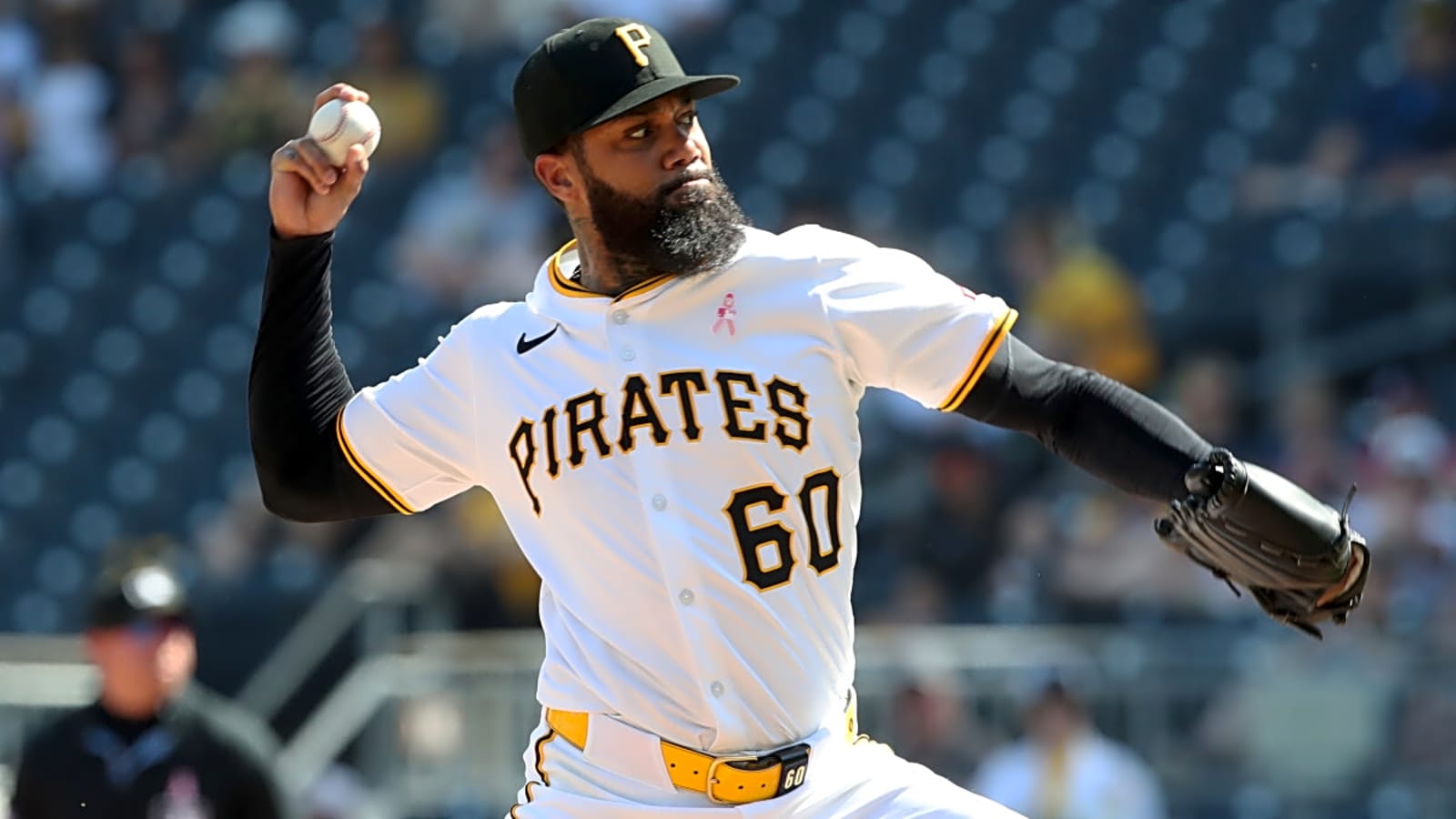 Red Sox Trade Idea Brings Pirates Reliever to Boston