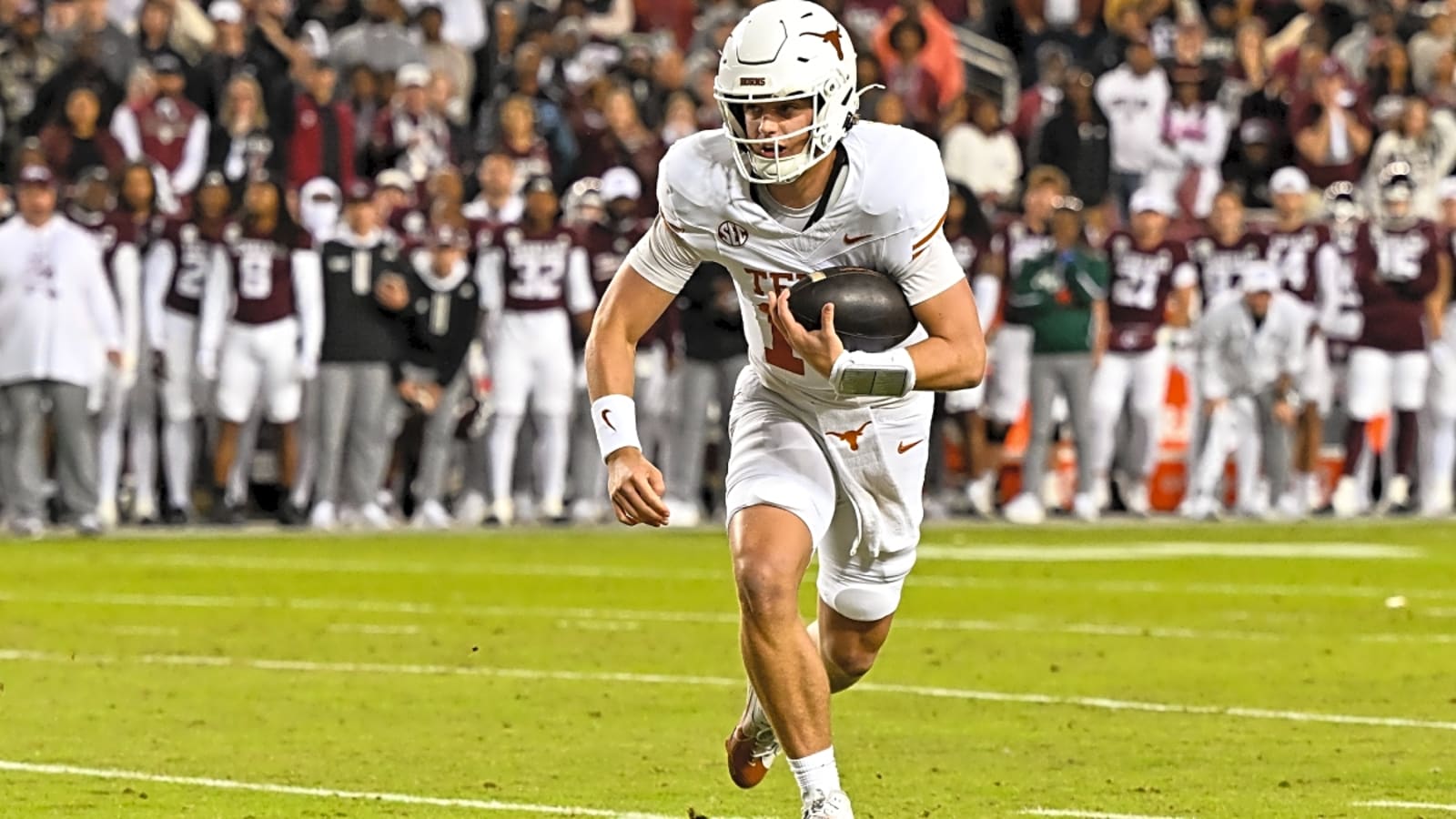 Arch Manning's jersey number at Texas pays homage to a former No. 1 overall draft pick, but it's not the one fans might expect