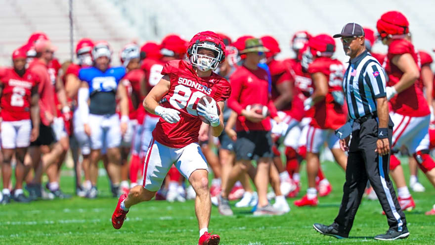 Top Oklahoma Sooners Recruit Has 2-Word Response to Latest Commitment News