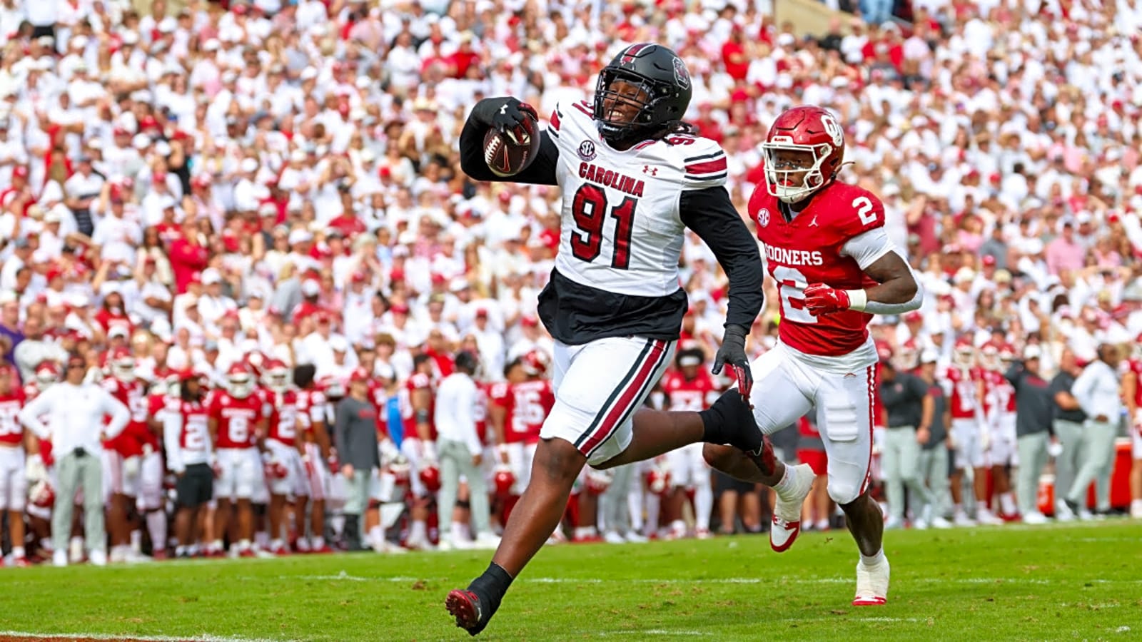 Las Vegas Raiders draft tweener DL Tonka Hemingway with the potential to be a problem solver at DE or DT