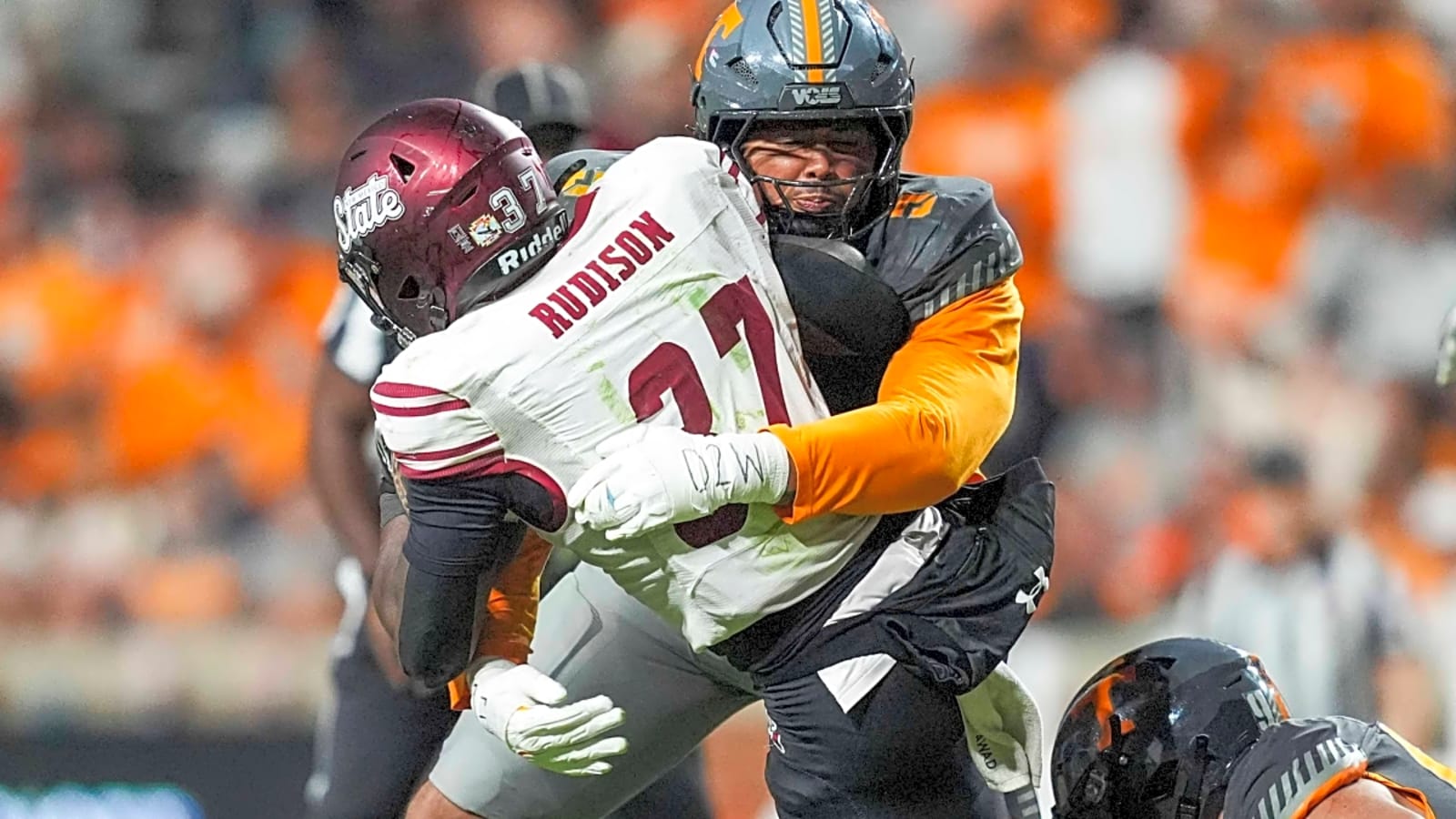 A key Tennessee Vols starter reportedly suffered an injury in spring football practice