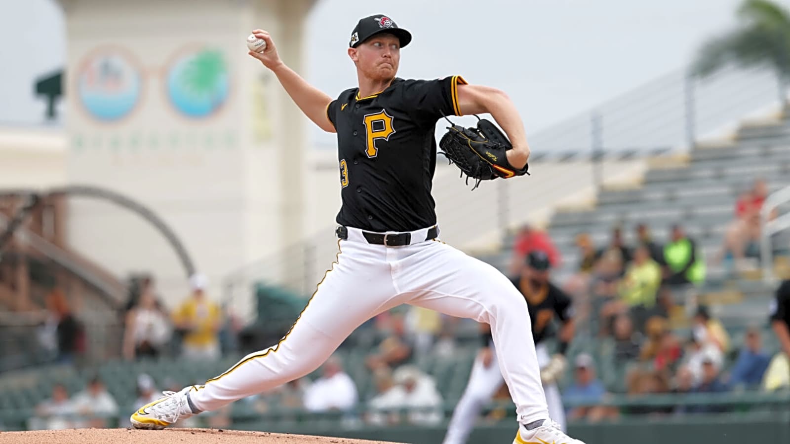 Former All-Star Emerging as Logical Trade Target for Blue Jays