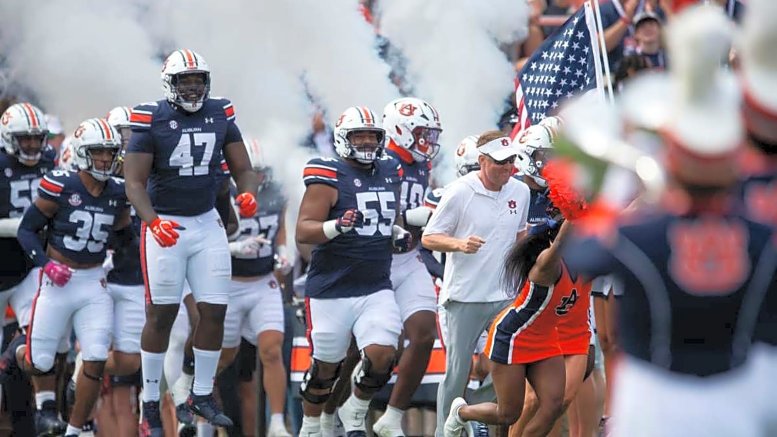 CFB Analyst Eyeing SEC Powerhouse to Flip No. 6 Prospect
