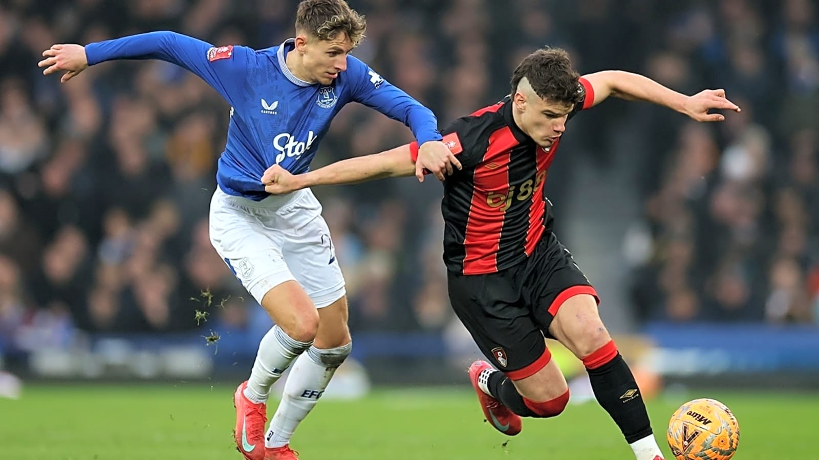 Arsenal wants to steal a transfer target from Liverpool’s grasp