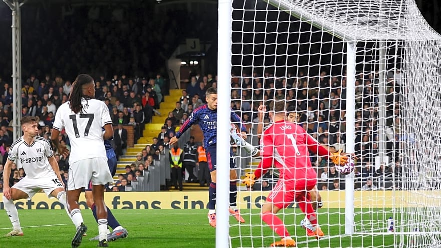 Rio Ferdinand maintains his Premier League prediction as Arsenal widens gap on Liverpool