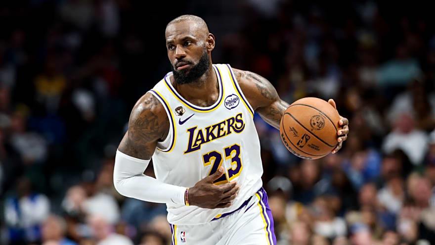 LeBron James' Status Ahead of Lakers-Warriors Game on Thursday
