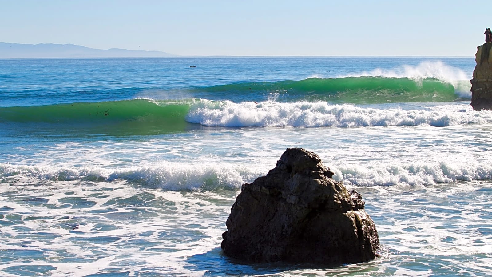 UC Santa Cruz Student Presumed Dead After Steamer Lane Cliff-Jump