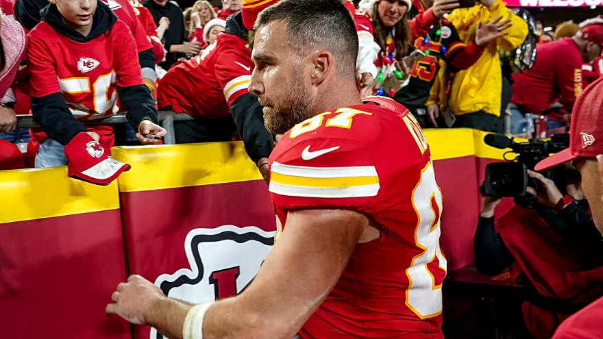 Chiefs QB Reacts to Travis Kelce Retirement Rumors After Final Home Game