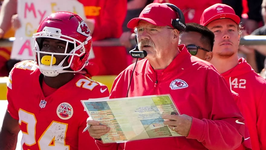 Chiefs Predicted to Sign 1,100-Yard Running Back in NFL Free Agency