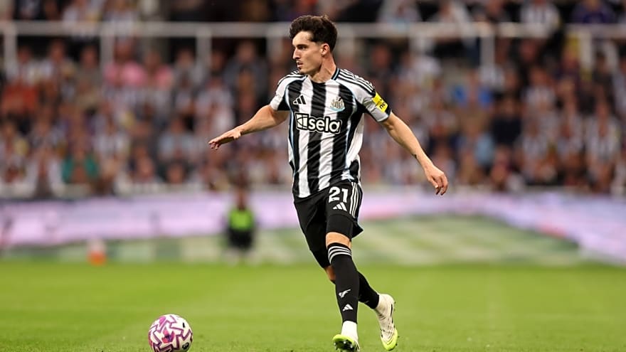 Manchester City will challenge Arsenal for Premier League defender