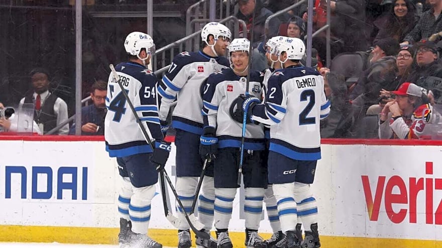 3 Takeaways From Jets’ Gritty 4–3 Win Over Devils