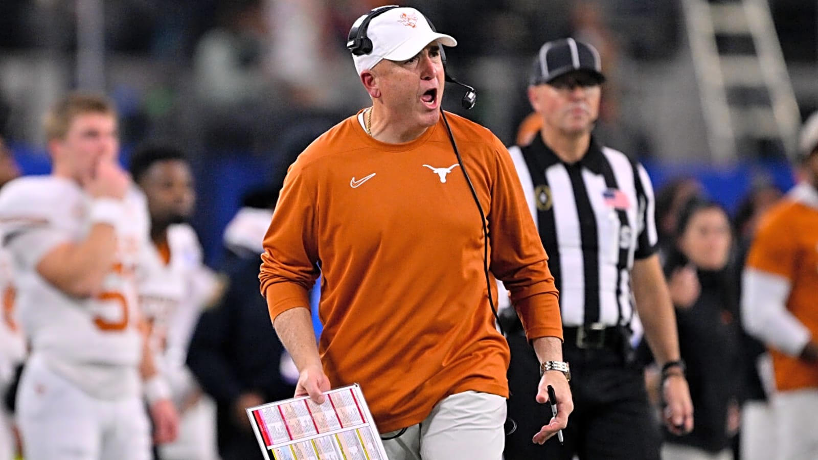 Texas Offensive Coordinator Kyle Flood Discusses Red Zone Offense