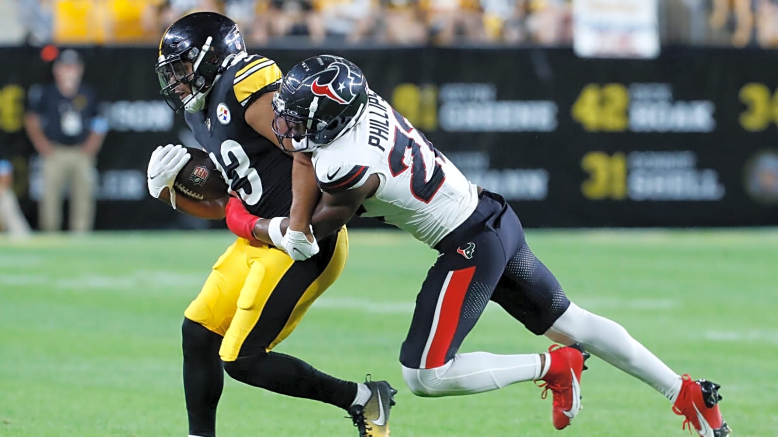Steelers&#39; Connor Heyward Preparing for Position Change