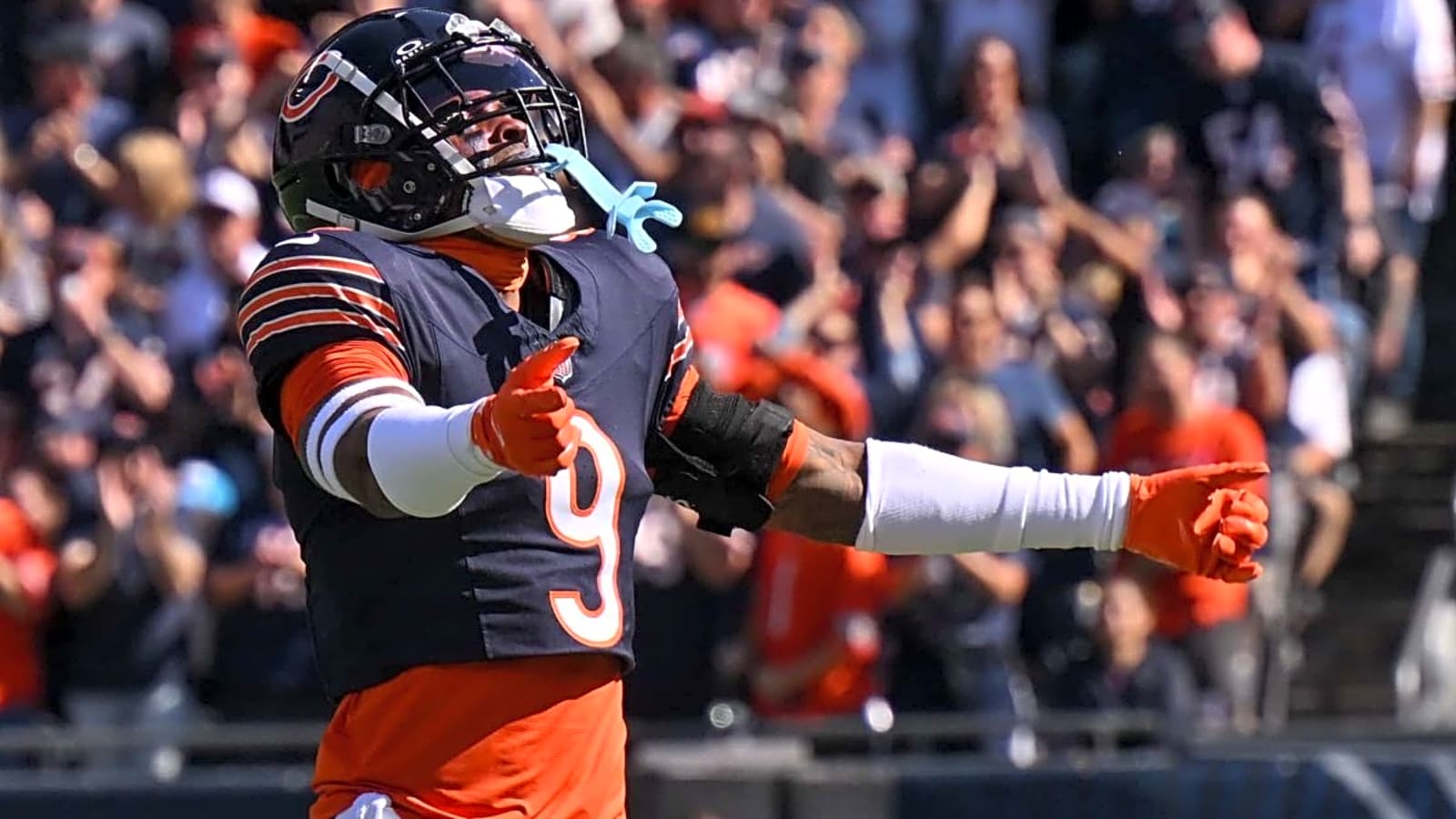 Chicago Bears Safety Jaquan Brisker Reacts To Micah Parsons Trade To NFC North Rival