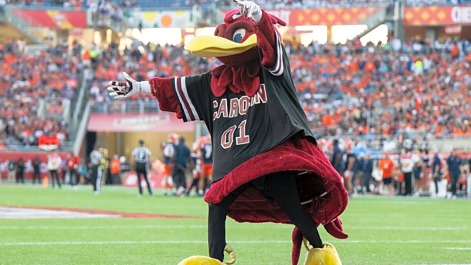 Gamecocks Athletic Director Hesitates to Reveal NIL Budget for Football vs Basketball, Others