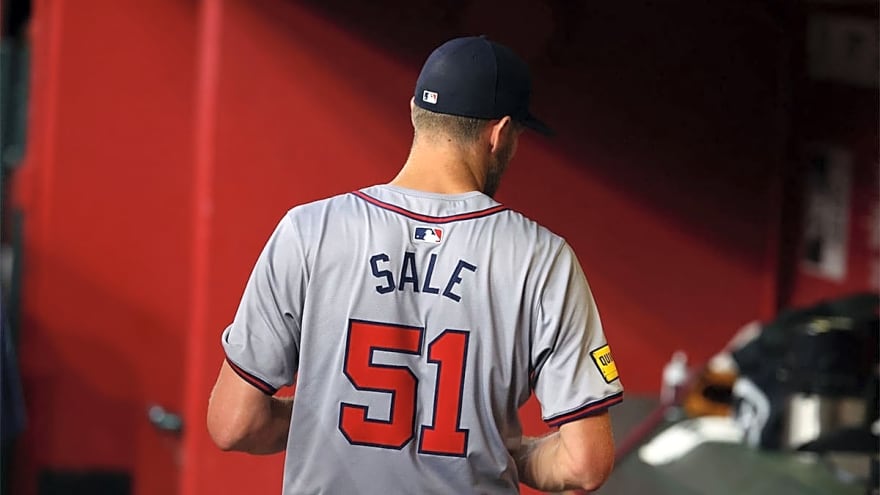 Braves ace Chris Sale gets incredible custom gift for Mizuno loyalty