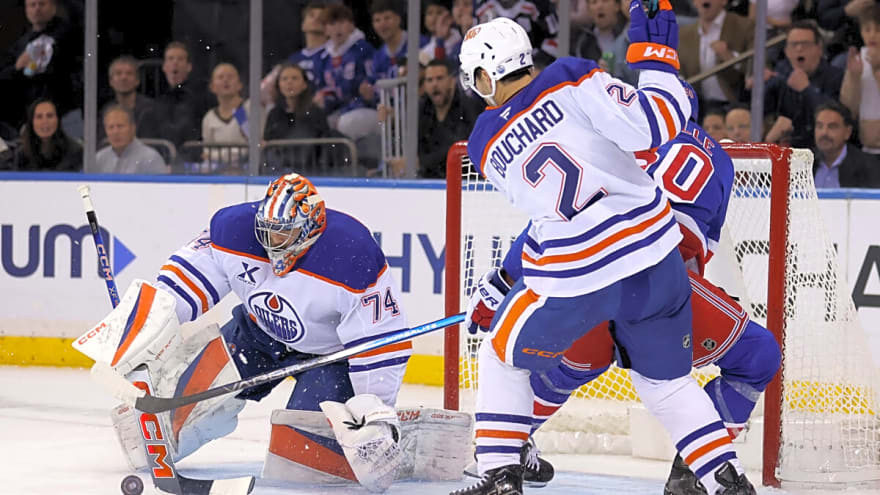 Oilers’ Goalie Question Gets Complicated with Skinner’s Shutout