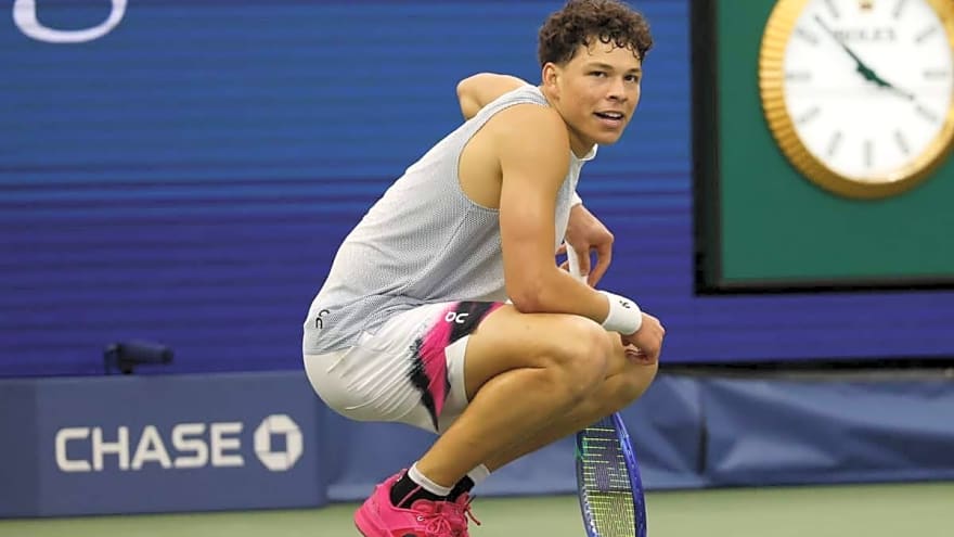Ben Shelton’s US Open Dream Crushed by Brutal Shoulder Injury Against Adrian Mannarino